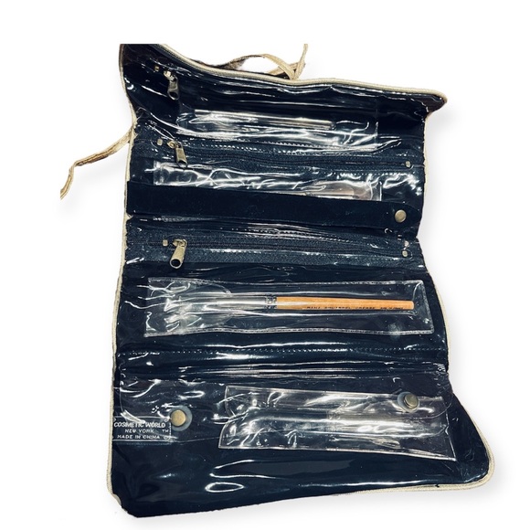 COSMETIC WORLD New York Vintage Black Floral Roll Up Make Up Brush Case 1980s - Picture 2 of 10